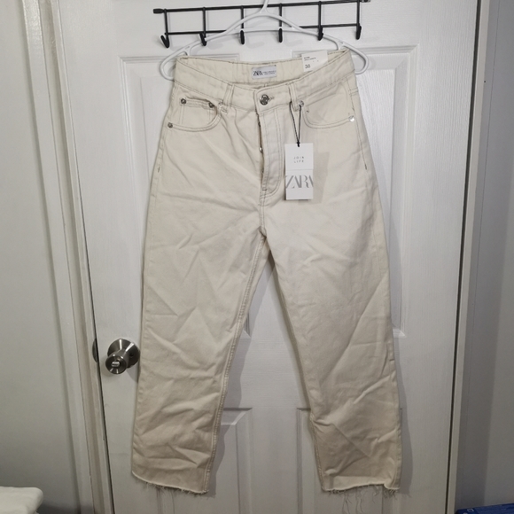 Zara Straight Pants - Picture 1 of 8
